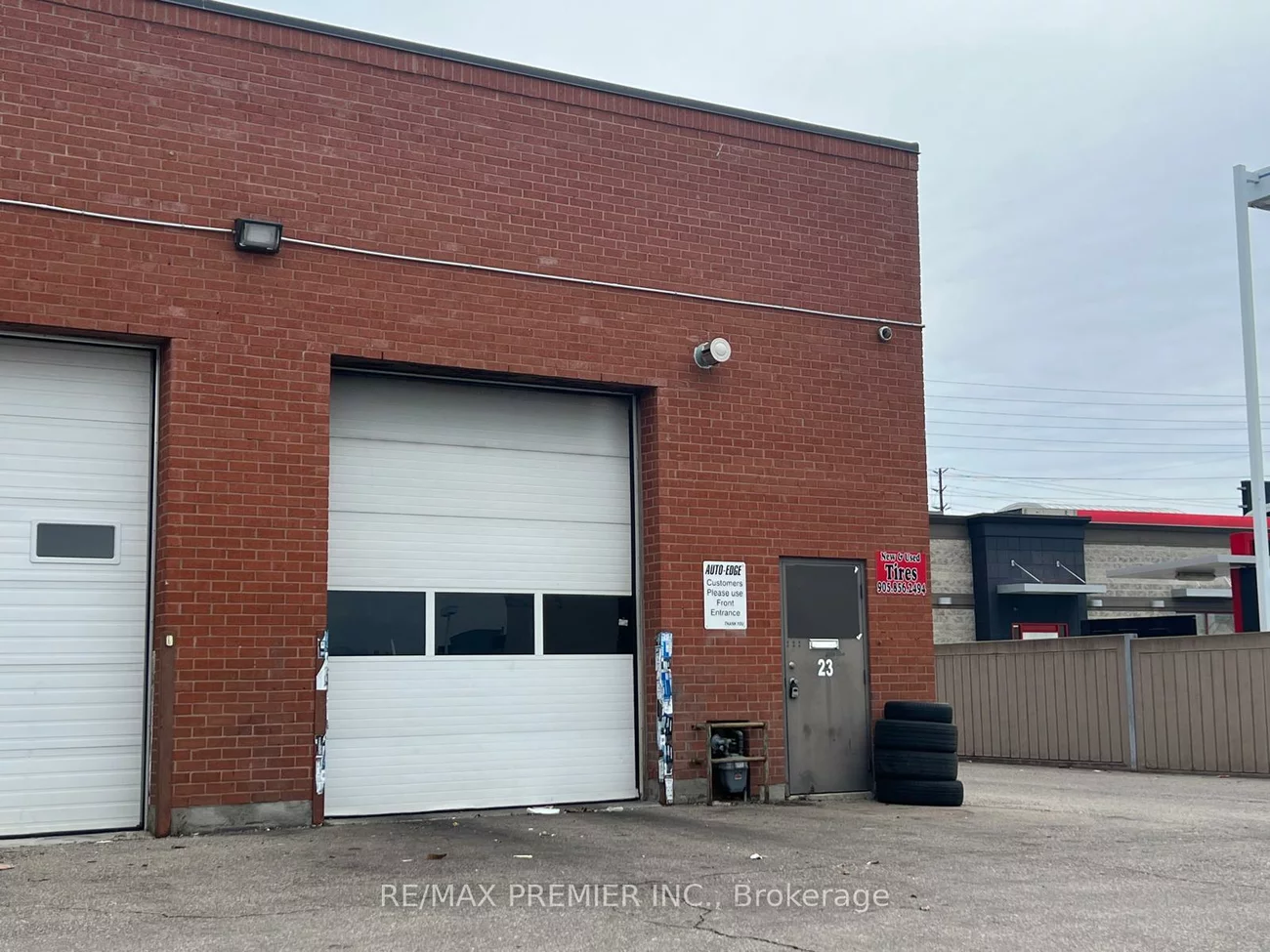 180, Winges, Pine Valley Business Park, Vaughan