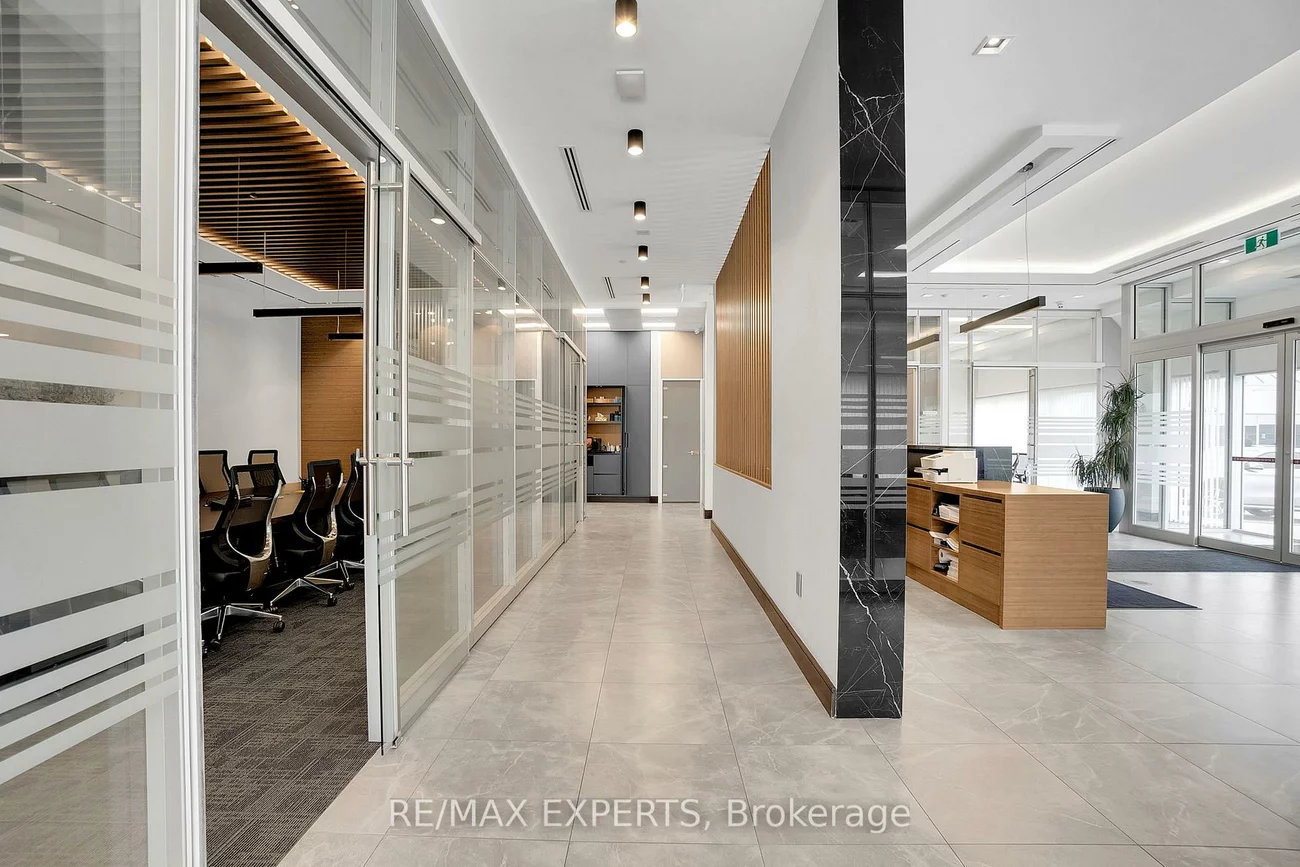 27, Roytec, East Woodbridge, Vaughan
