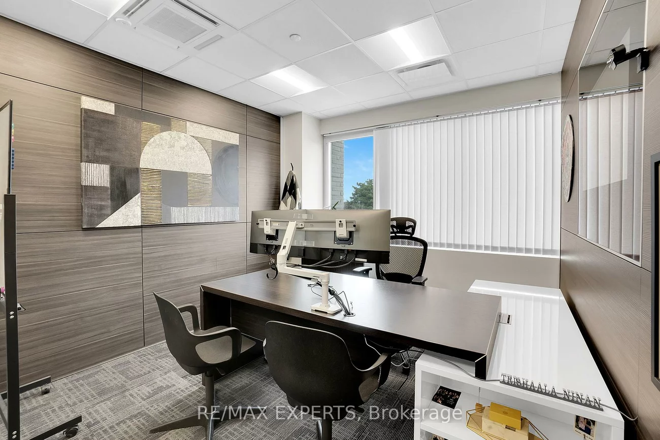 27, Roytec, East Woodbridge, Vaughan