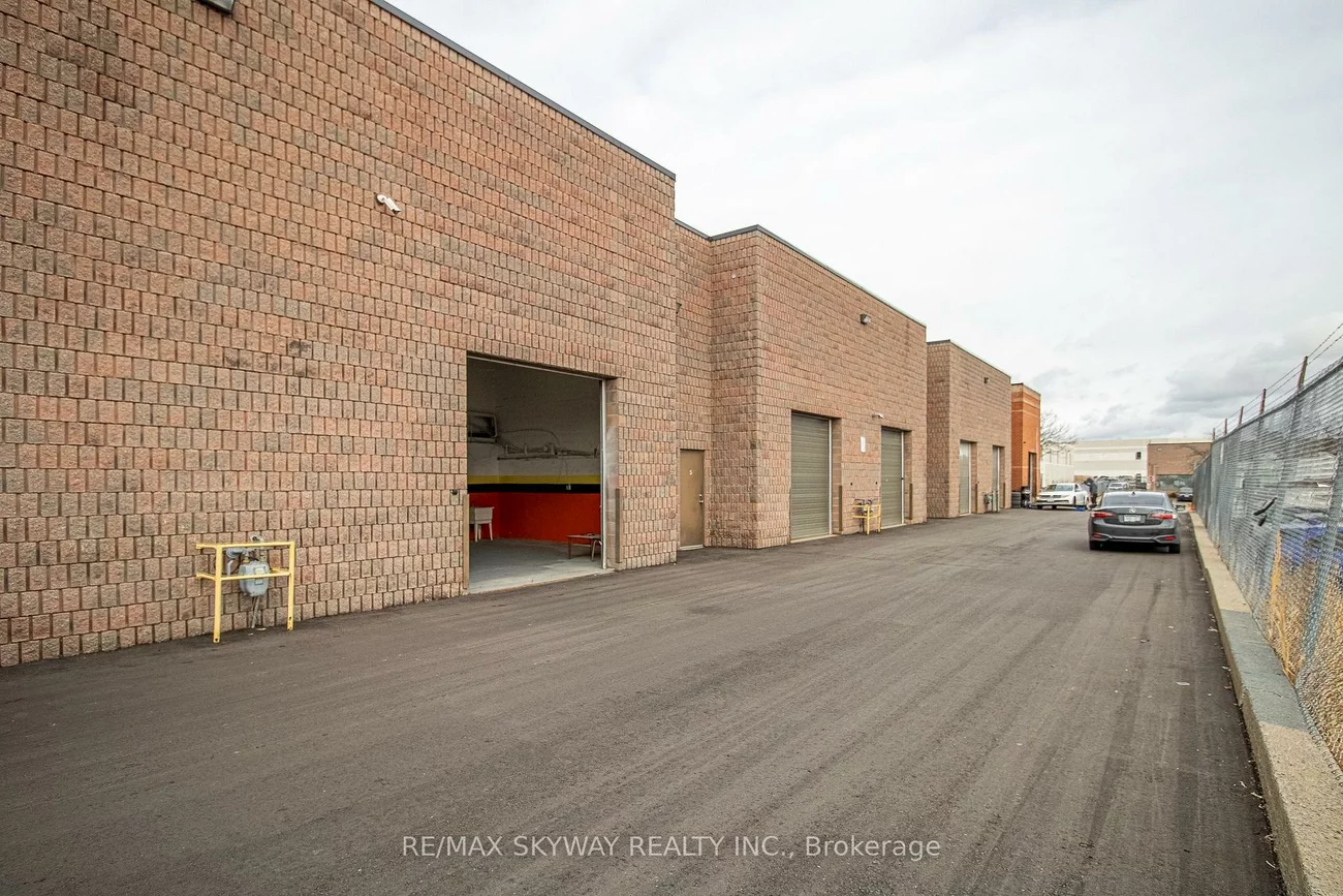140, Regina, West Woodbridge, Vaughan