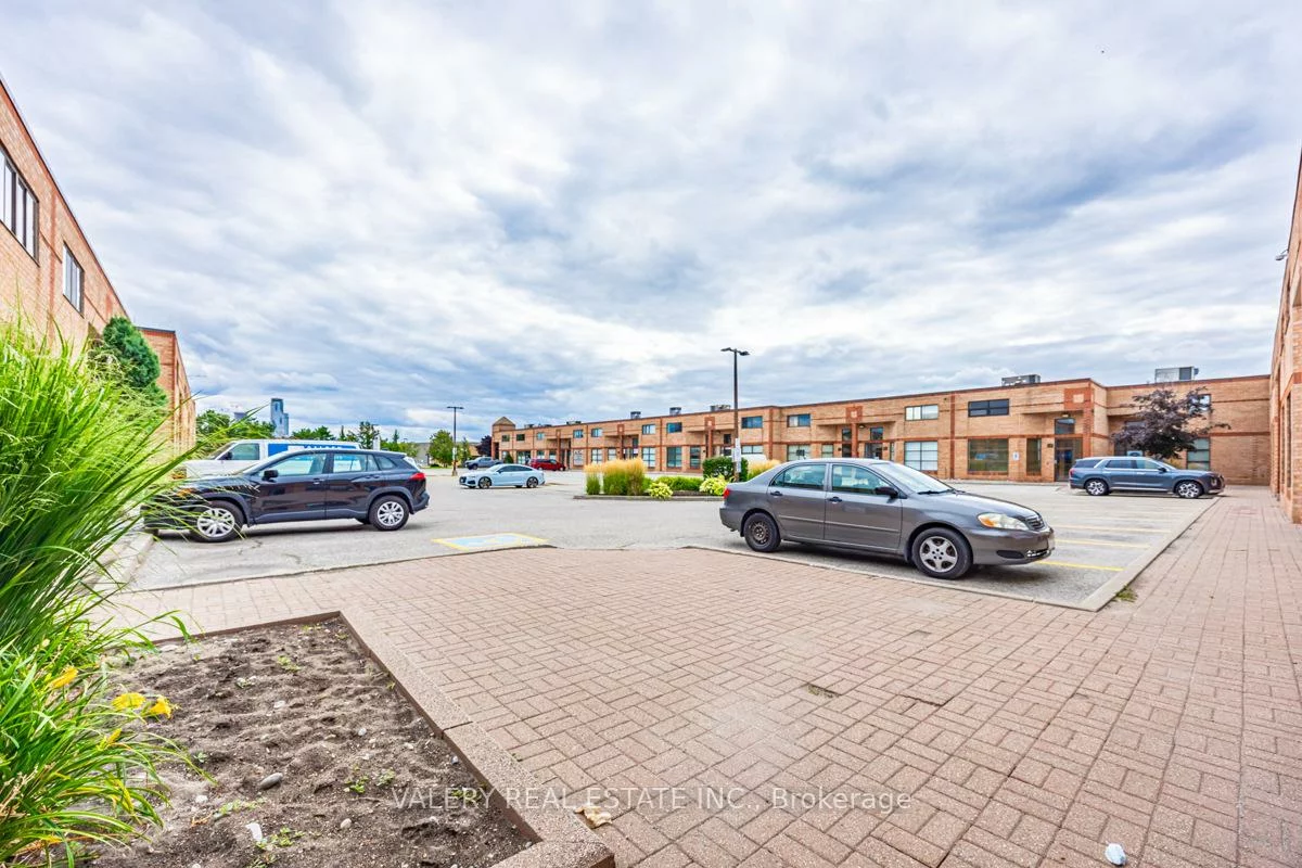 160, Applewood, Concord, Vaughan