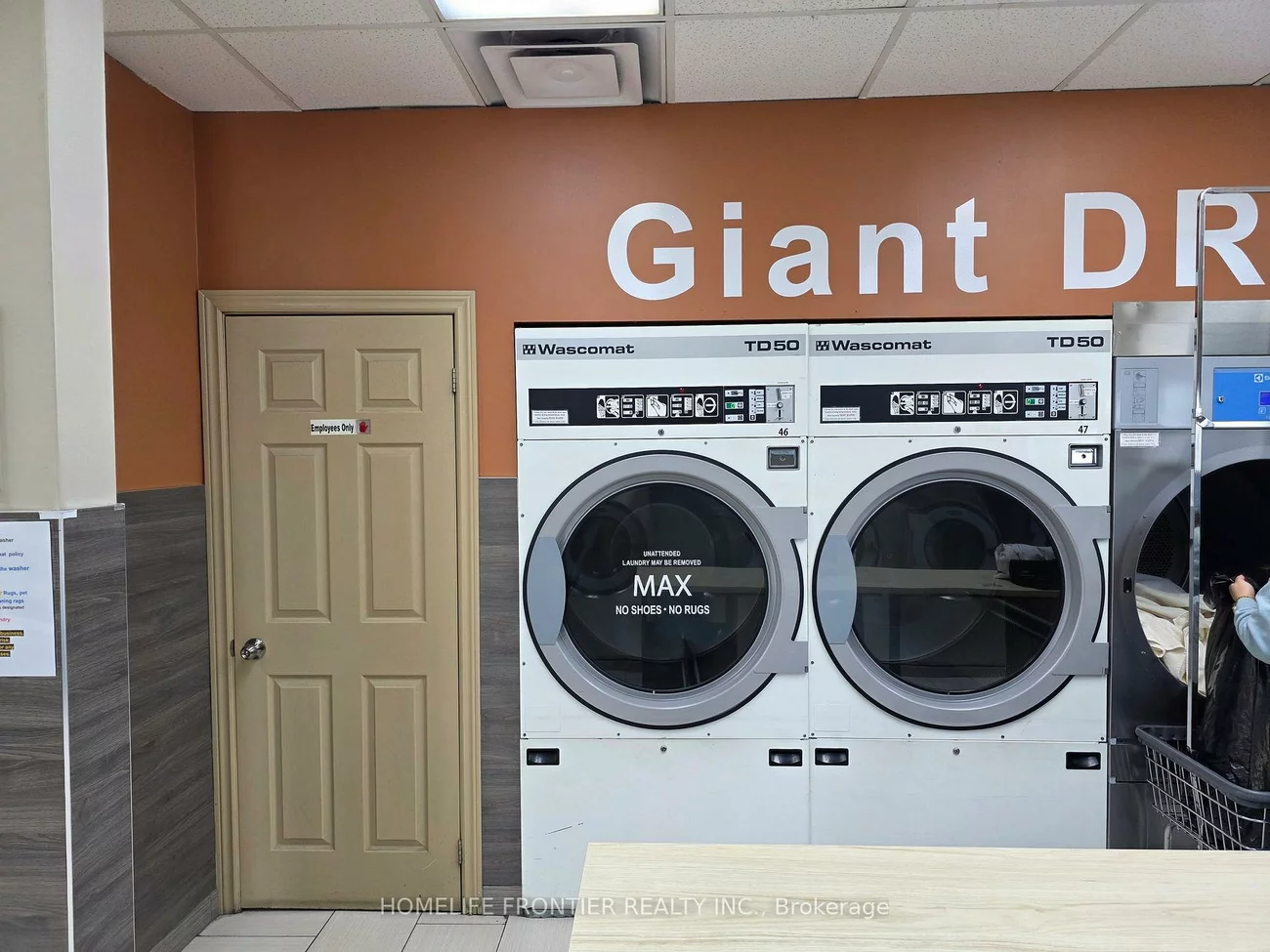 7944, Kipling, West Woodbridge, Vaughan
