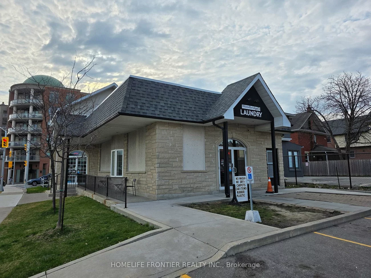 7944, Kipling, West Woodbridge, Vaughan