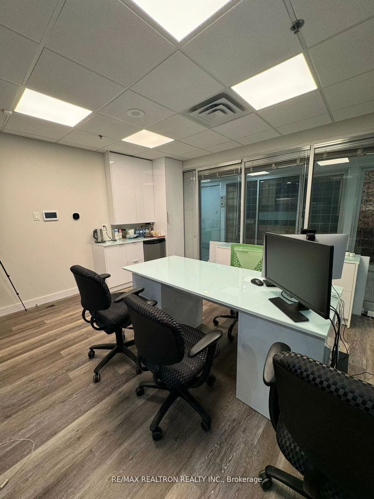 7378, Yonge, Crestwood-Springfarm-Yorkhill, Vaughan