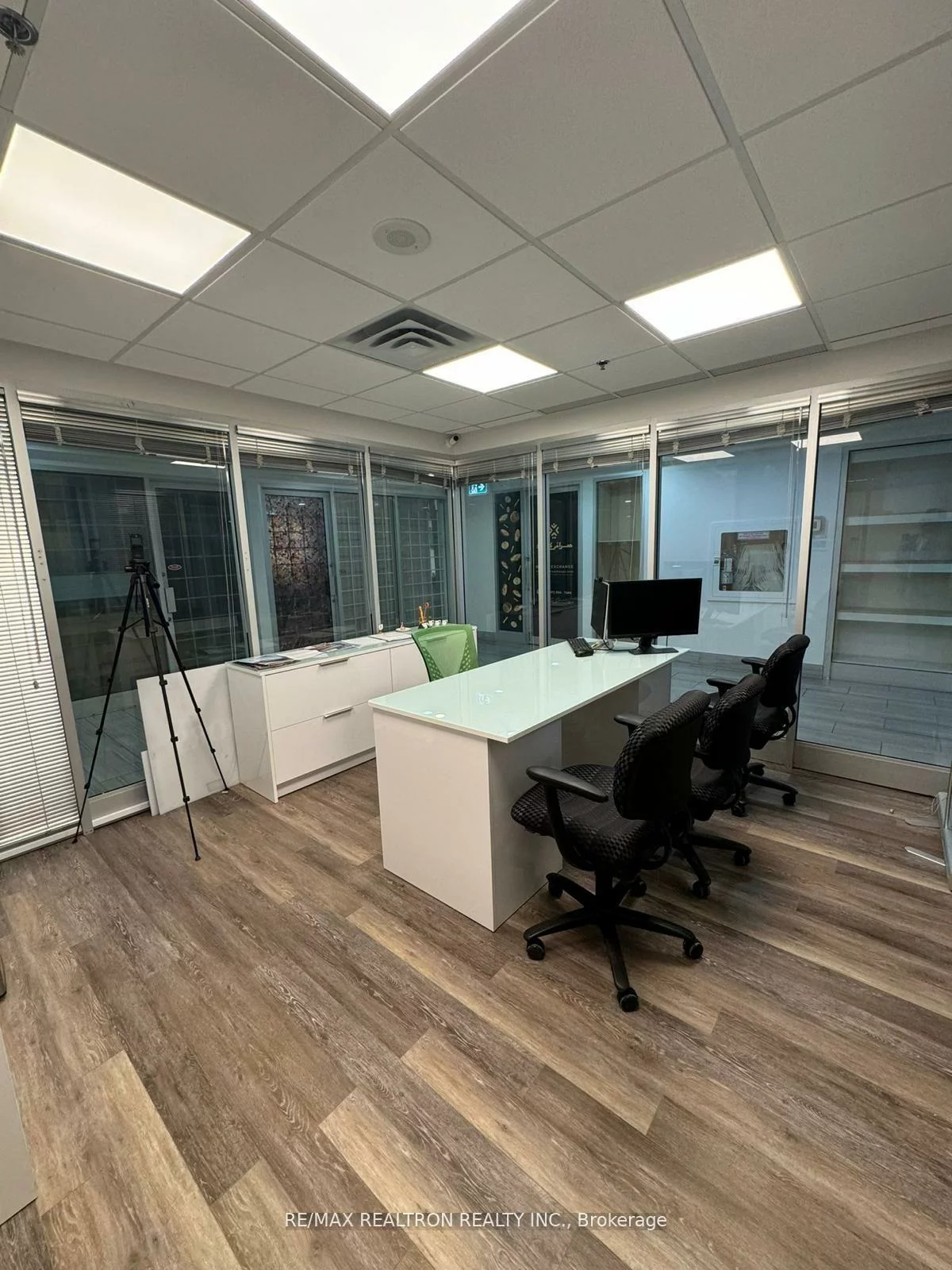 7378, Yonge, Crestwood-Springfarm-Yorkhill, Vaughan