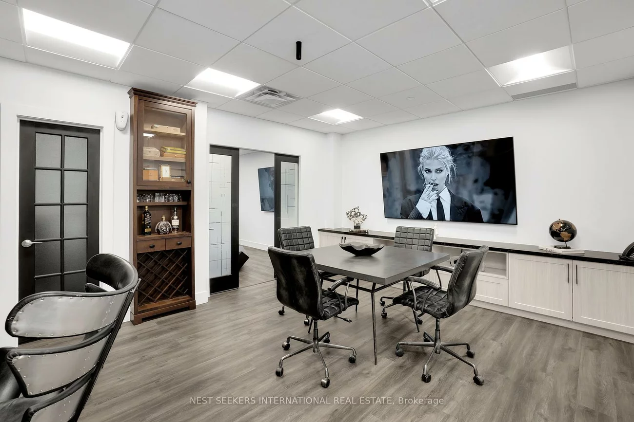 7611, Pine Valley, Pine Valley Business Park, Vaughan