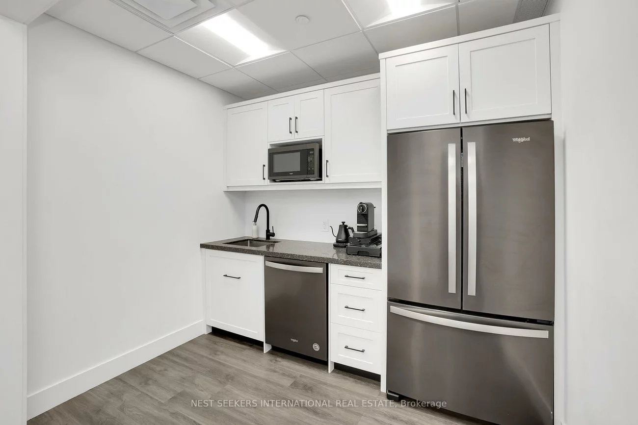7611, Pine Valley, Pine Valley Business Park, Vaughan