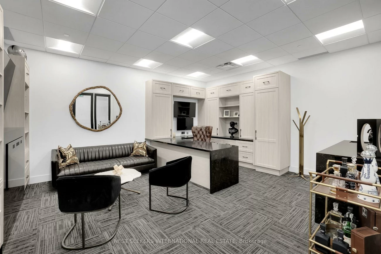 7611, Pine Valley, Pine Valley Business Park, Vaughan
