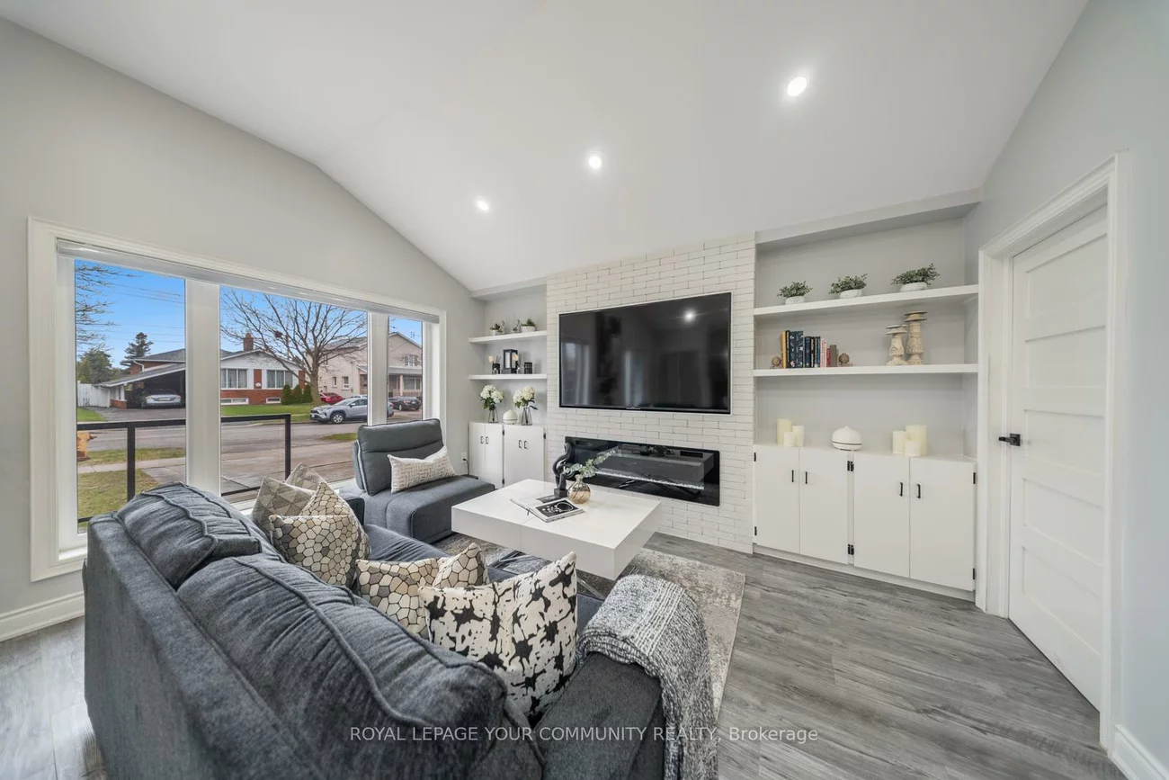 3603, Langstaff, East Woodbridge, Vaughan