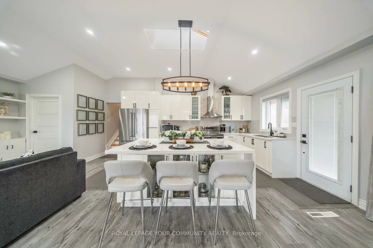 3603, Langstaff, East Woodbridge, Vaughan