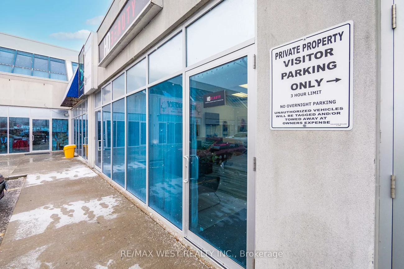 27, Roytec, East Woodbridge, Vaughan