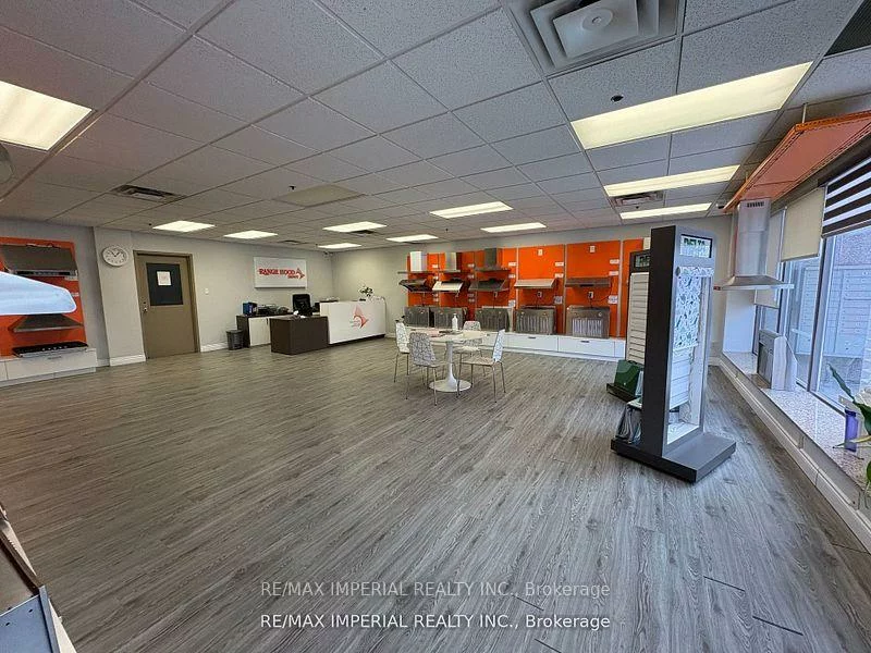 8111, Jane, Concord, Vaughan