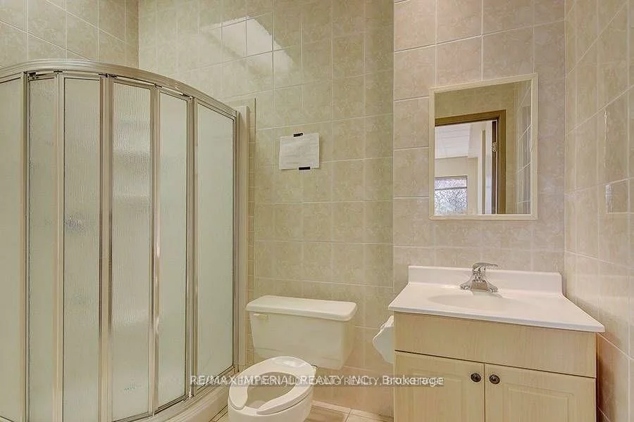 8111, Jane, Concord, Vaughan