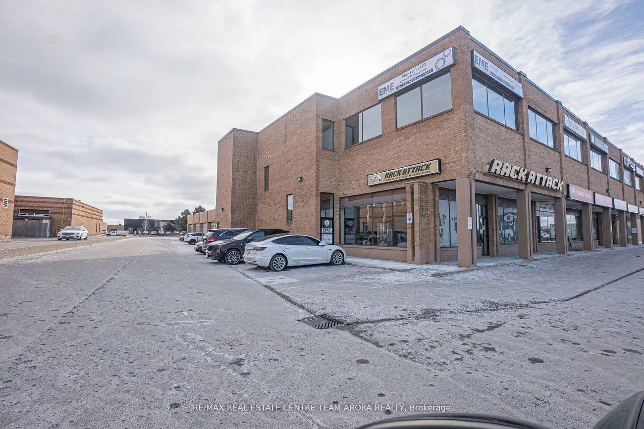 90, Winges, Pine Valley Business Park, Vaughan