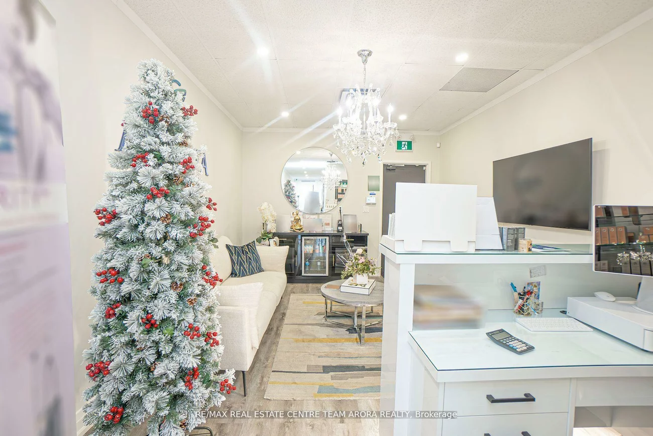 90, Winges, Pine Valley Business Park, Vaughan