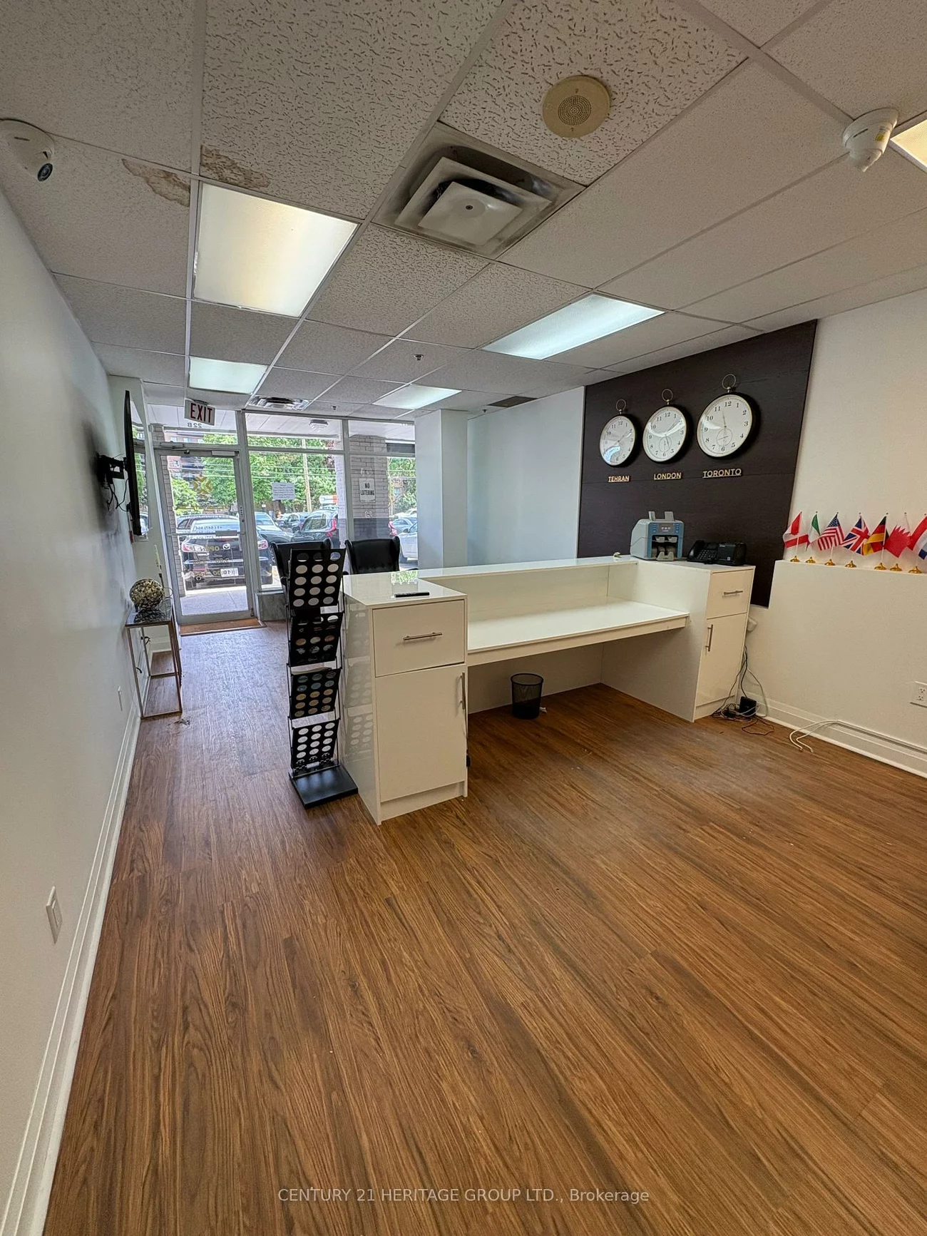 7378, Yonge, Crestwood-Springfarm-Yorkhill, Vaughan