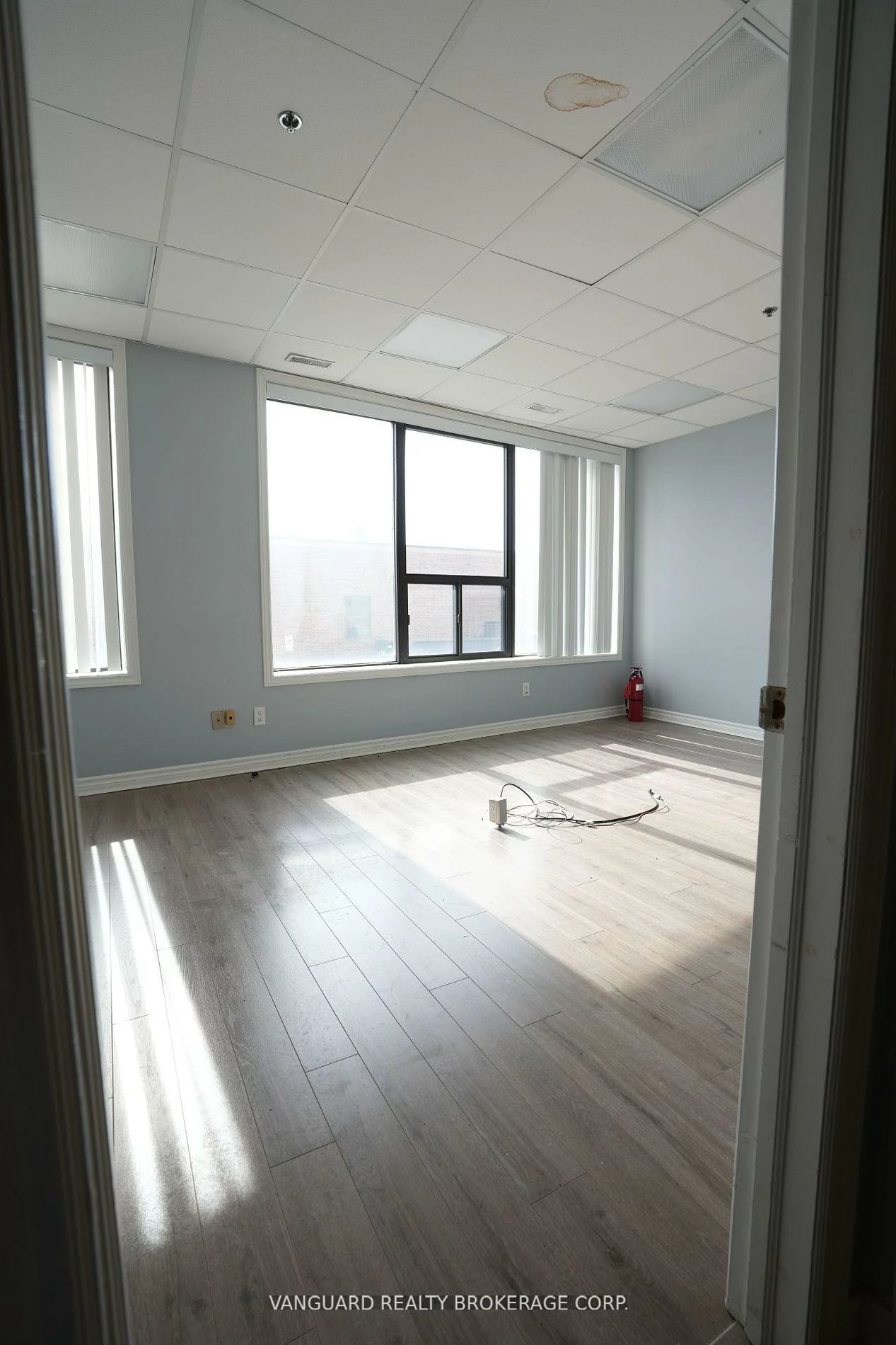 410, Chrislea, East Woodbridge, Vaughan