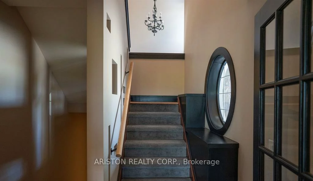 12355, Mill, Kleinburg, Vaughan