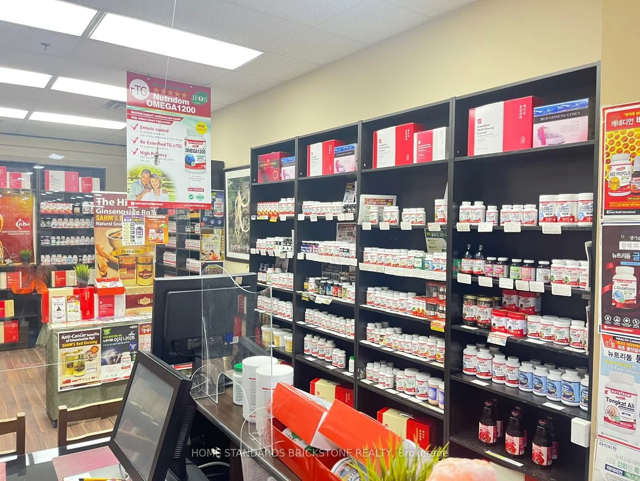 7040, Yonge, Crestwood-Springfarm-Yorkhill, Vaughan