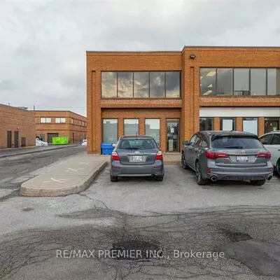 136, Winges, Pine Valley Business Park, Vaughan