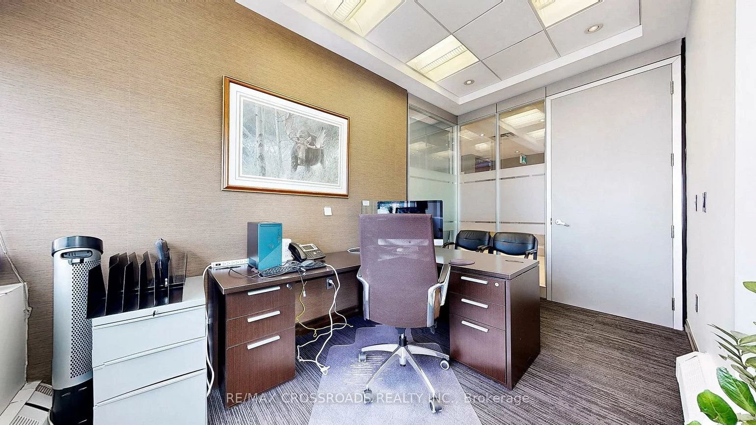 7368, Yonge, Crestwood-Springfarm-Yorkhill, Vaughan