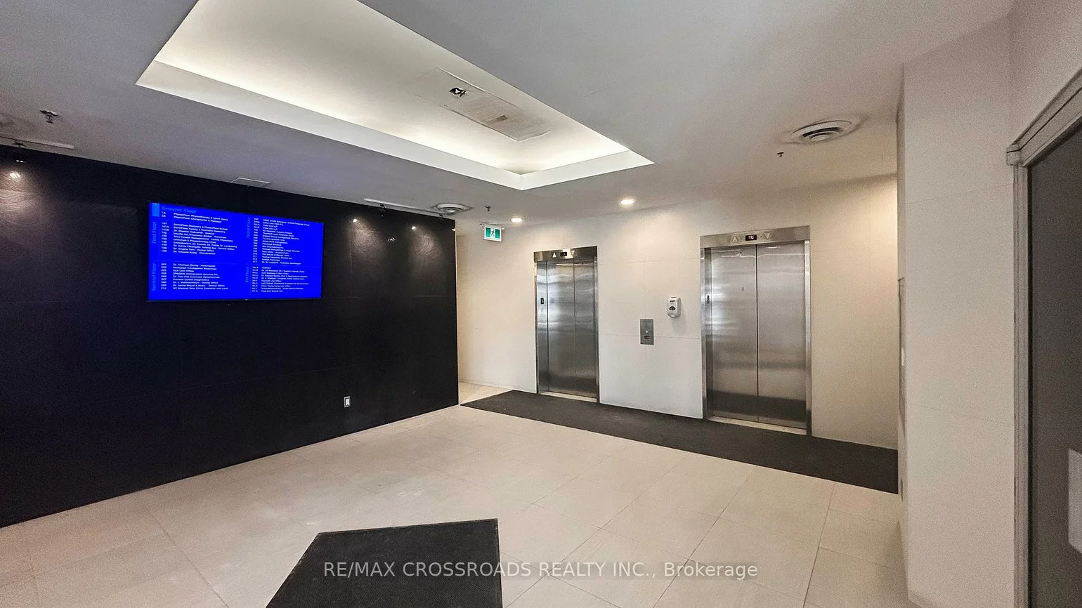 7368, Yonge, Crestwood-Springfarm-Yorkhill, Vaughan