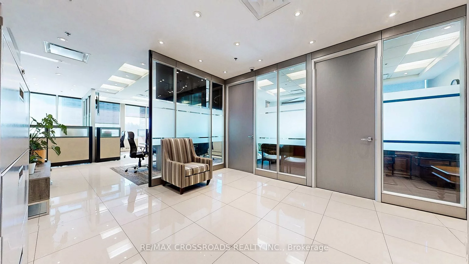 7368, Yonge, Crestwood-Springfarm-Yorkhill, Vaughan