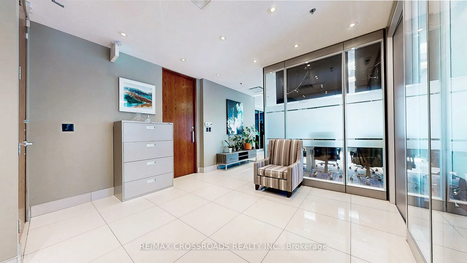 7368, Yonge, Crestwood-Springfarm-Yorkhill, Vaughan