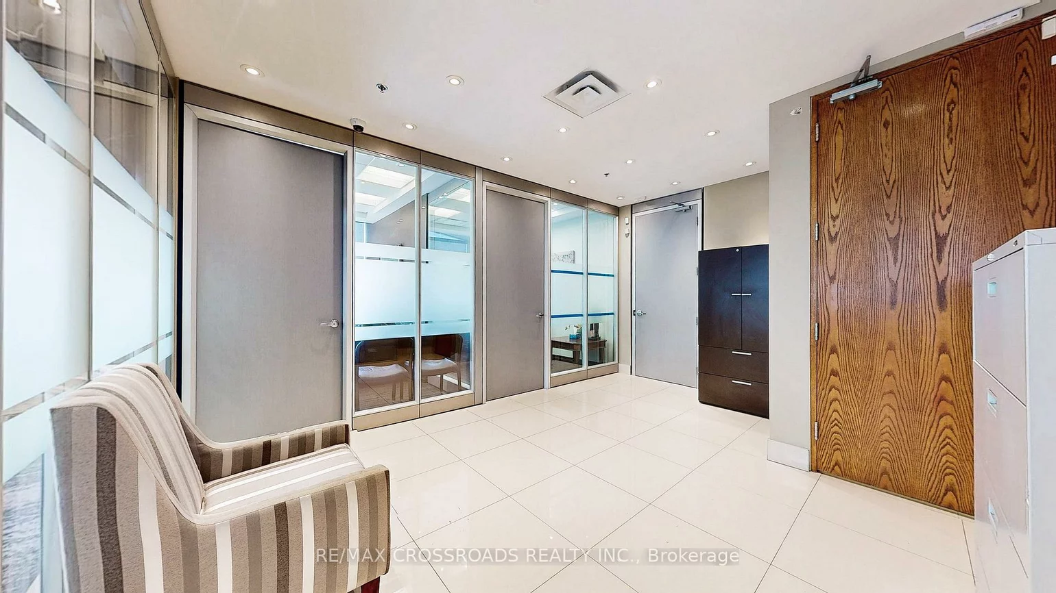 7368, Yonge, Crestwood-Springfarm-Yorkhill, Vaughan