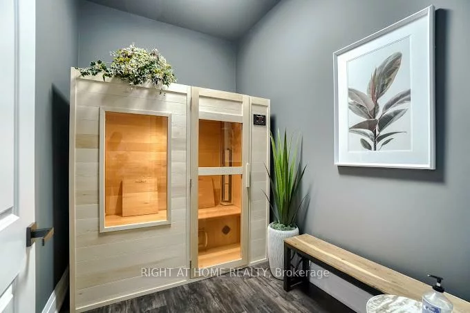2050, Steeles, Concord, Vaughan