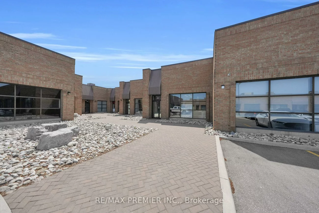 71, Maryrcroft, Pine Valley Business Park, Vaughan