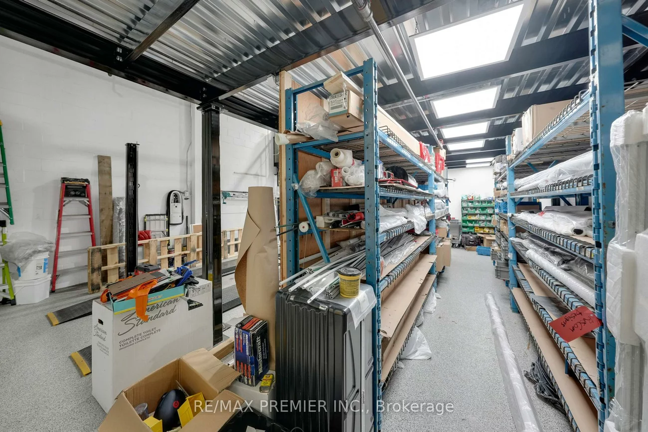 71, Maryrcroft, Pine Valley Business Park, Vaughan