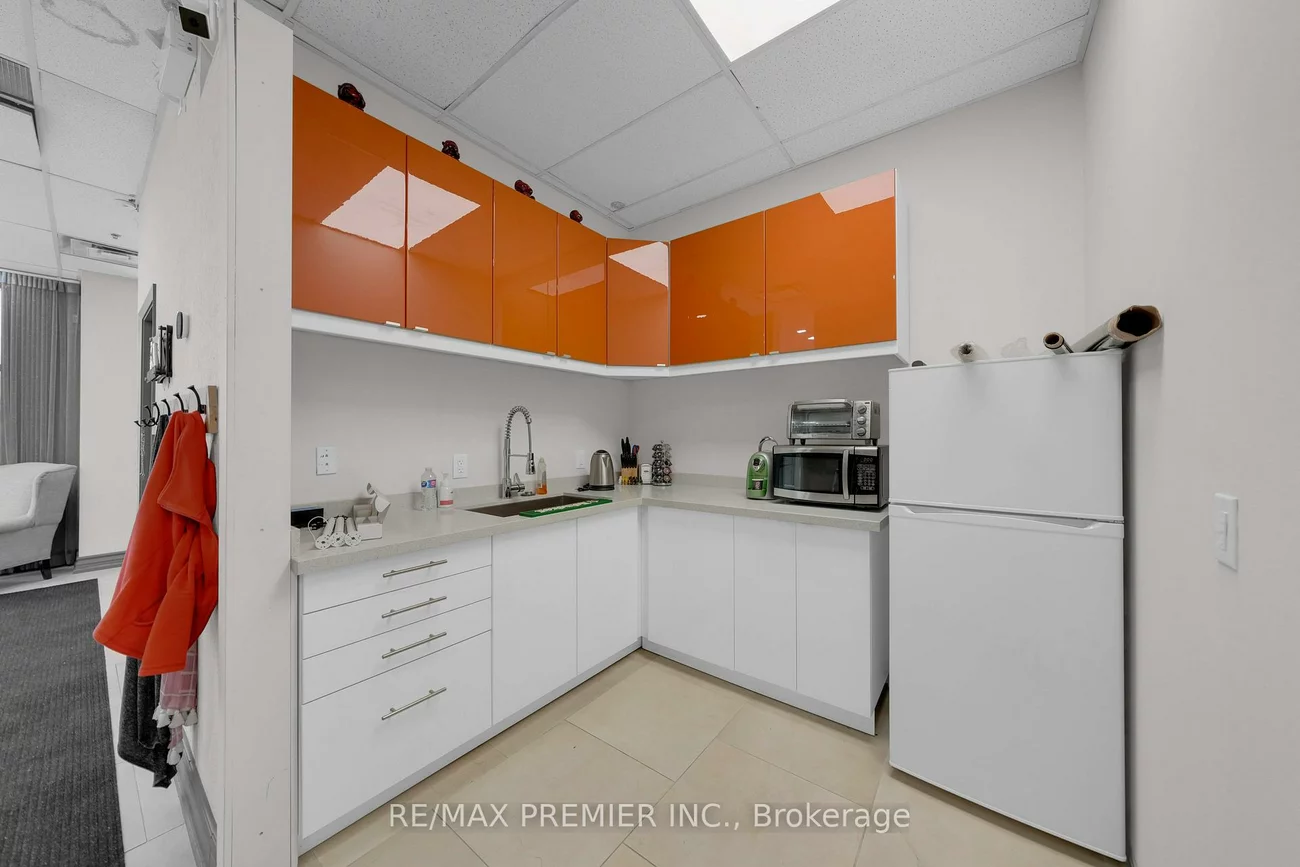 71, Maryrcroft, Pine Valley Business Park, Vaughan