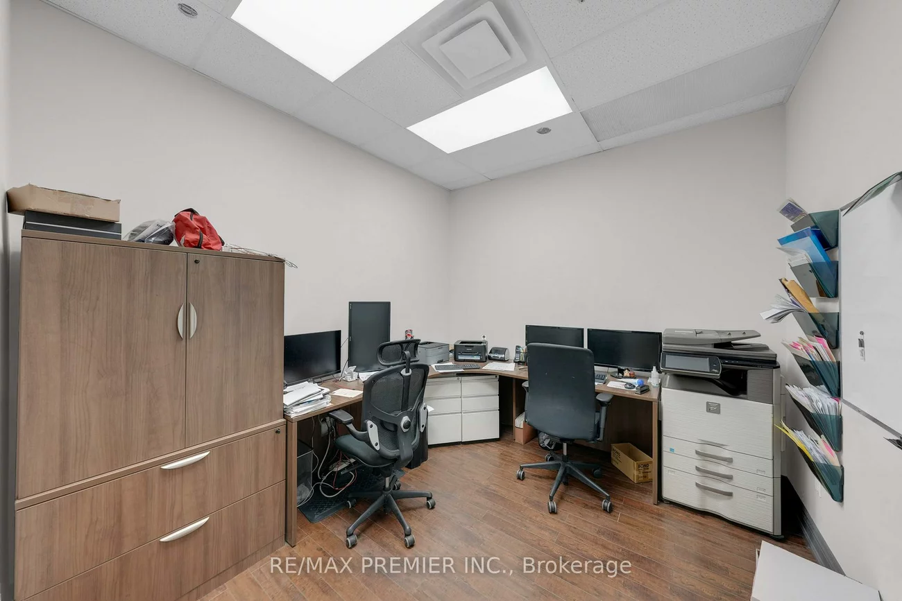 71, Maryrcroft, Pine Valley Business Park, Vaughan