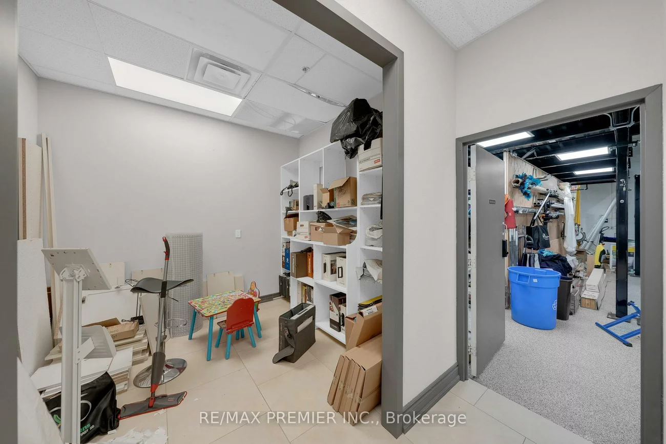 71, Maryrcroft, Pine Valley Business Park, Vaughan