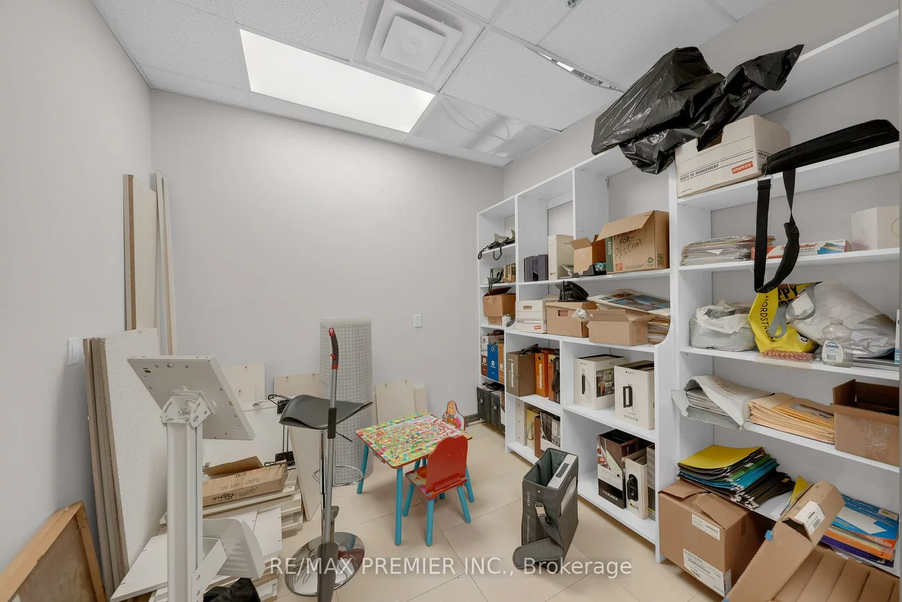 71, Maryrcroft, Pine Valley Business Park, Vaughan