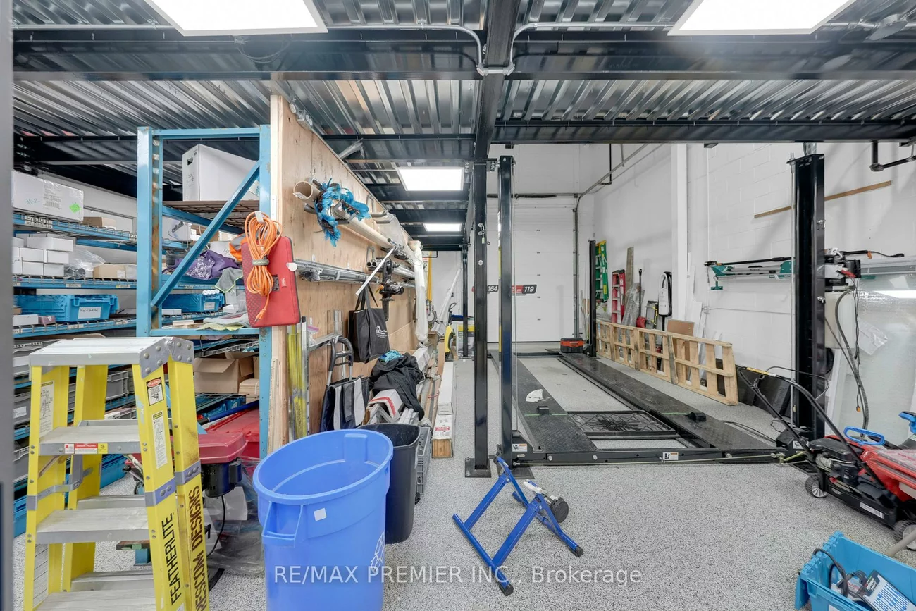 71, Maryrcroft, Pine Valley Business Park, Vaughan