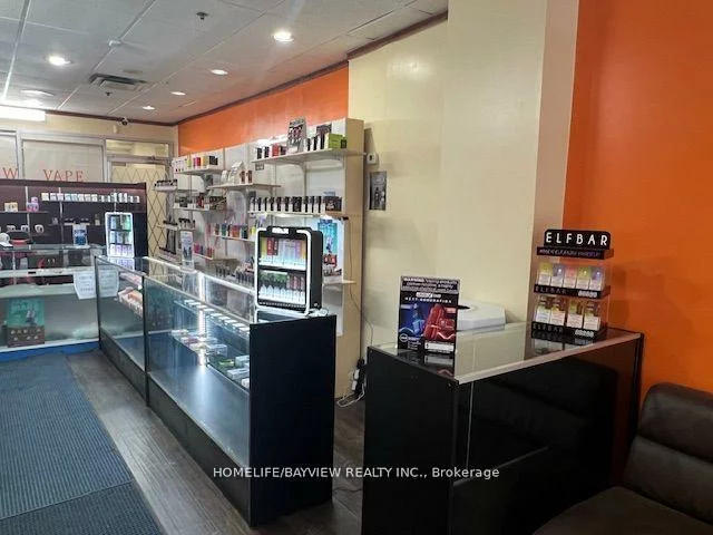 7398, Yonge, Crestwood-Springfarm-Yorkhill, Vaughan