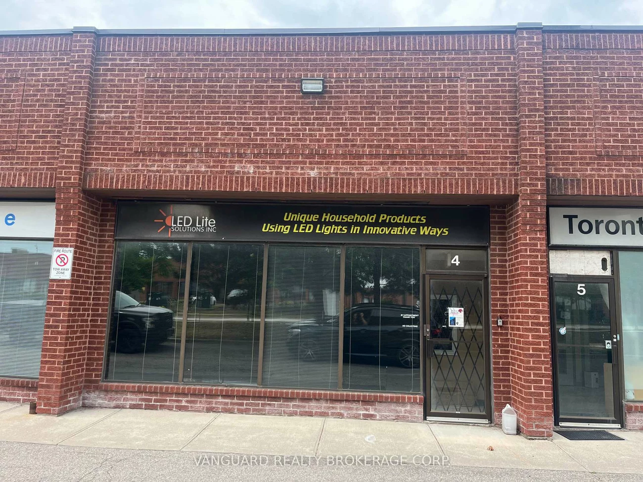 9, Caster, Pine Valley Business Park, Vaughan