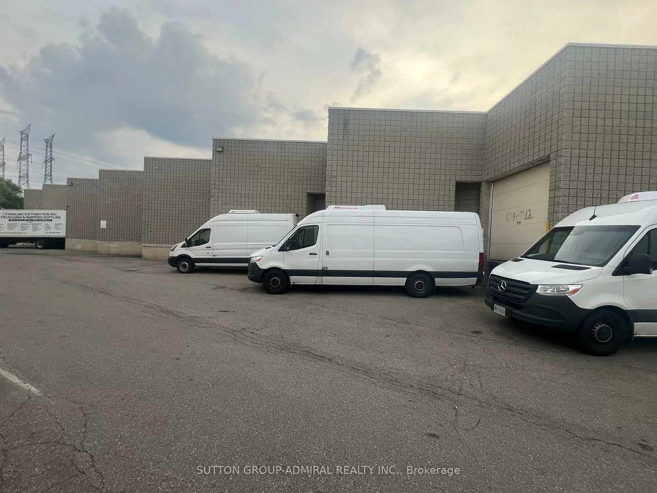 418, Hanlan, Steeles West Industrial, Vaughan