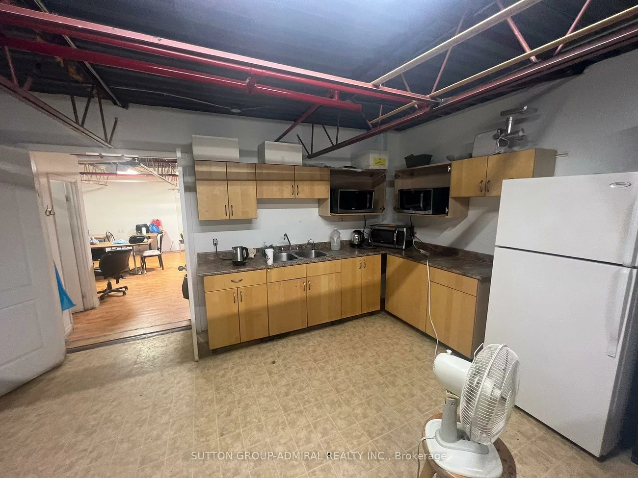 418, Hanlan, Steeles West Industrial, Vaughan