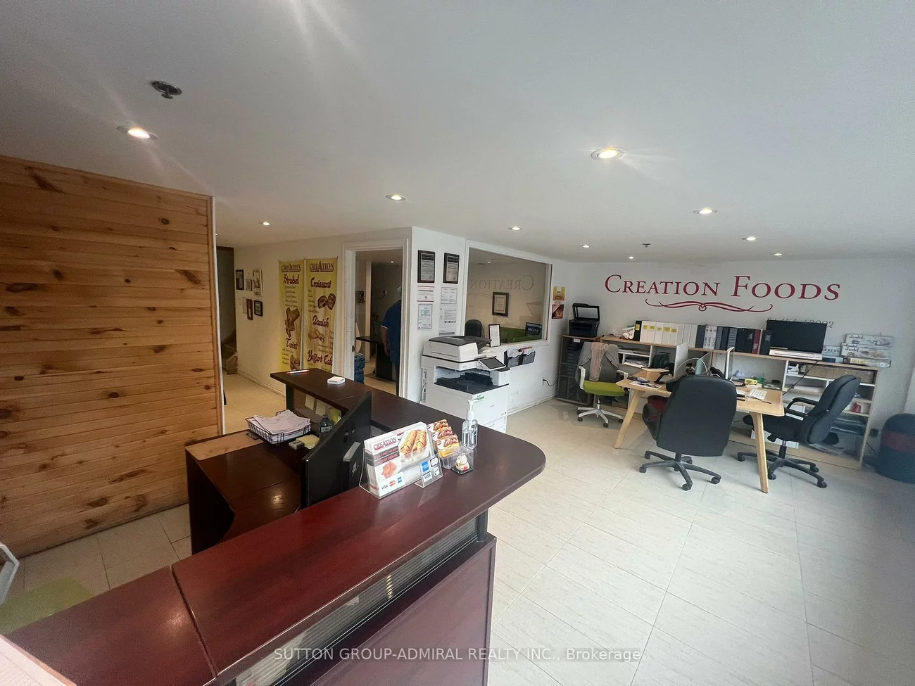 418, Hanlan, Steeles West Industrial, Vaughan