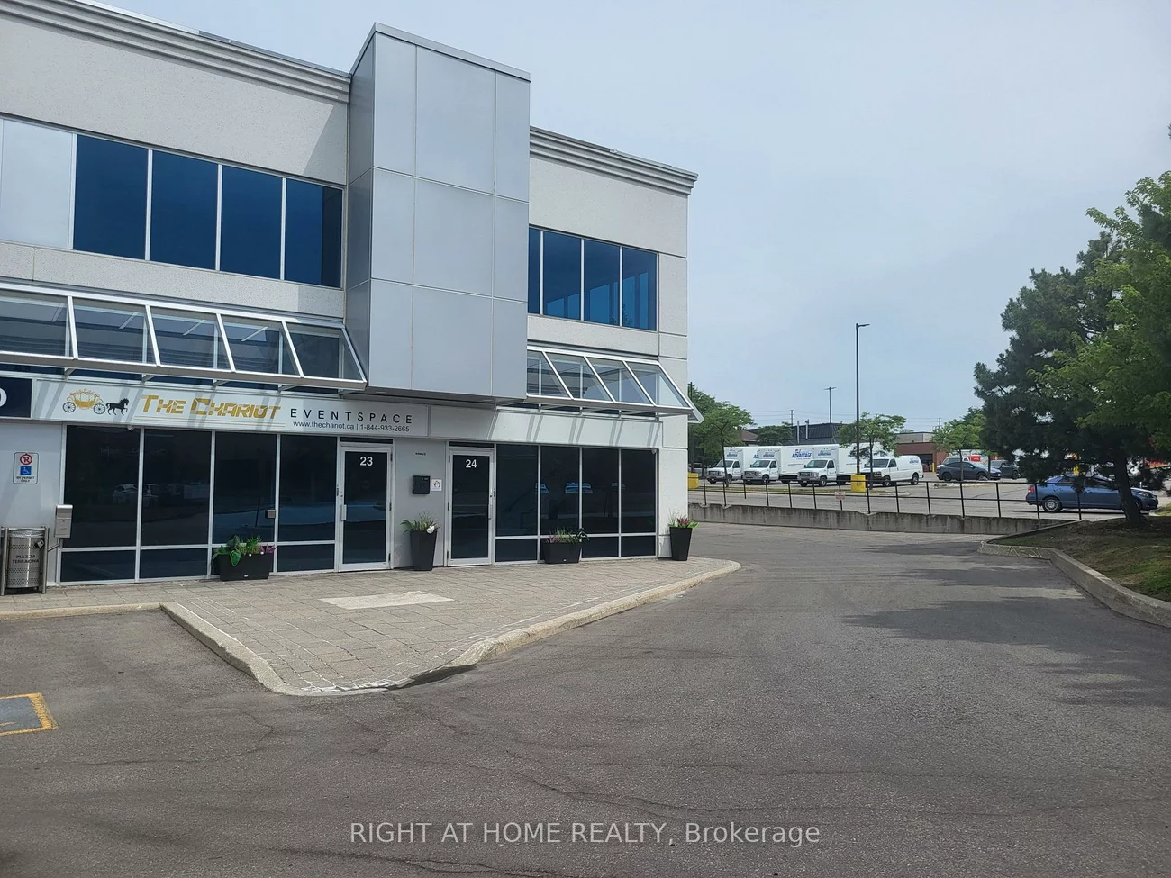 7611, Pine Valley, Pine Valley Business Park, Vaughan