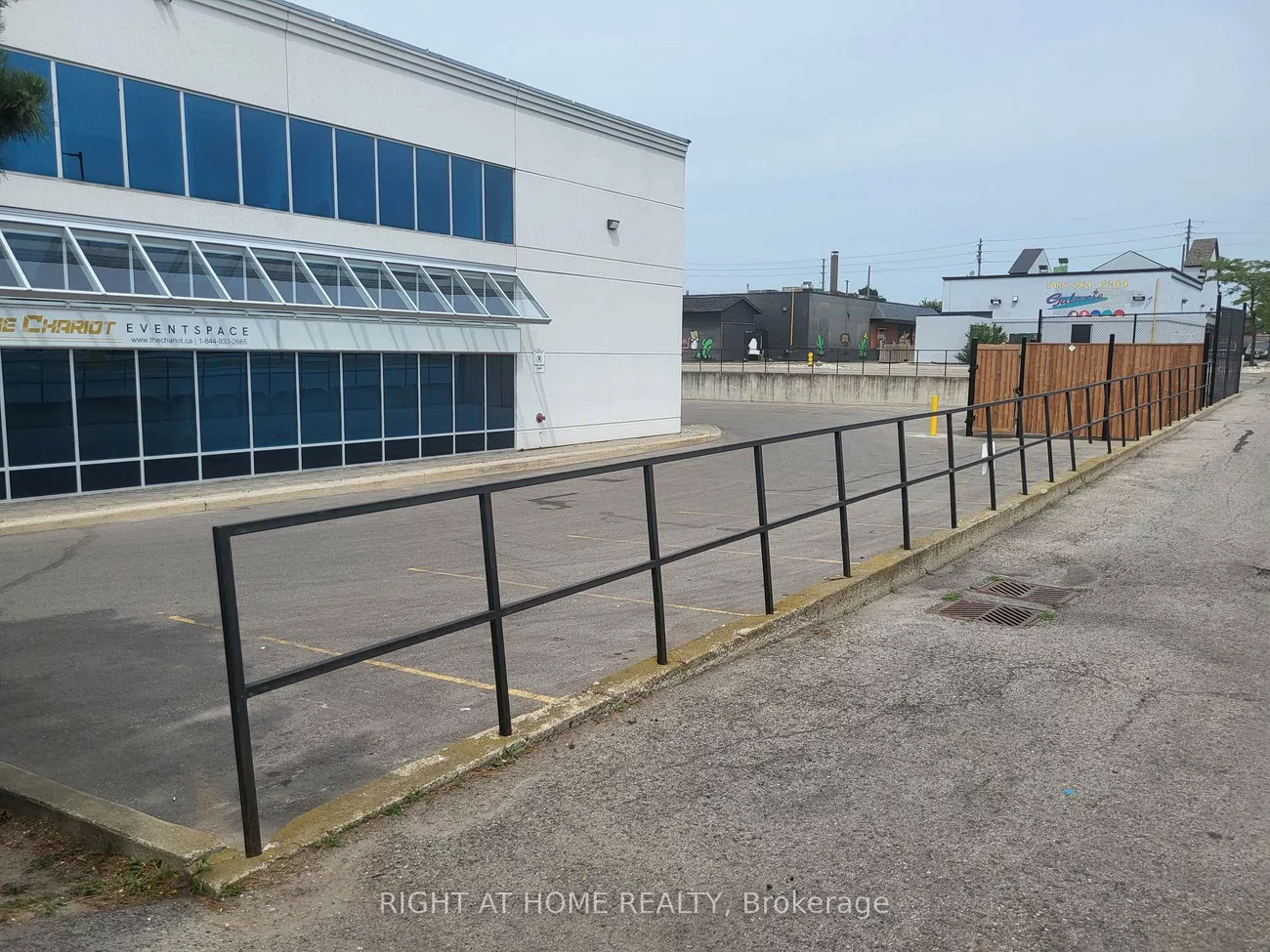 7611, Pine Valley, Pine Valley Business Park, Vaughan