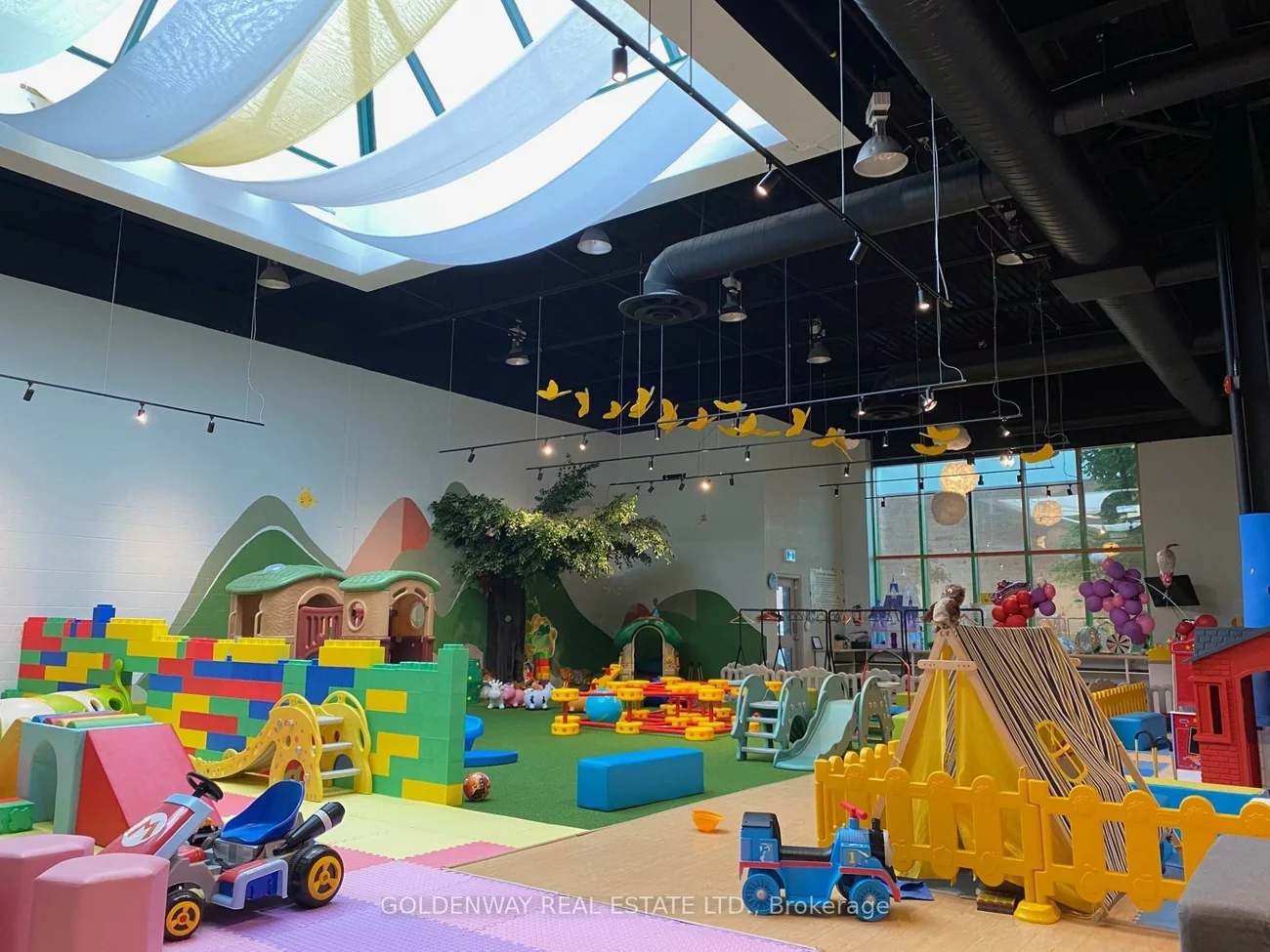 171, Marycroft, Pine Valley Business Park, Vaughan