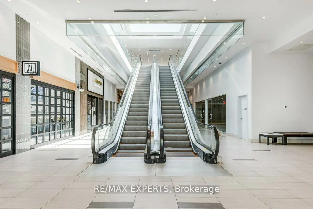 7777, Weston, Vaughan Corporate Centre, Vaughan