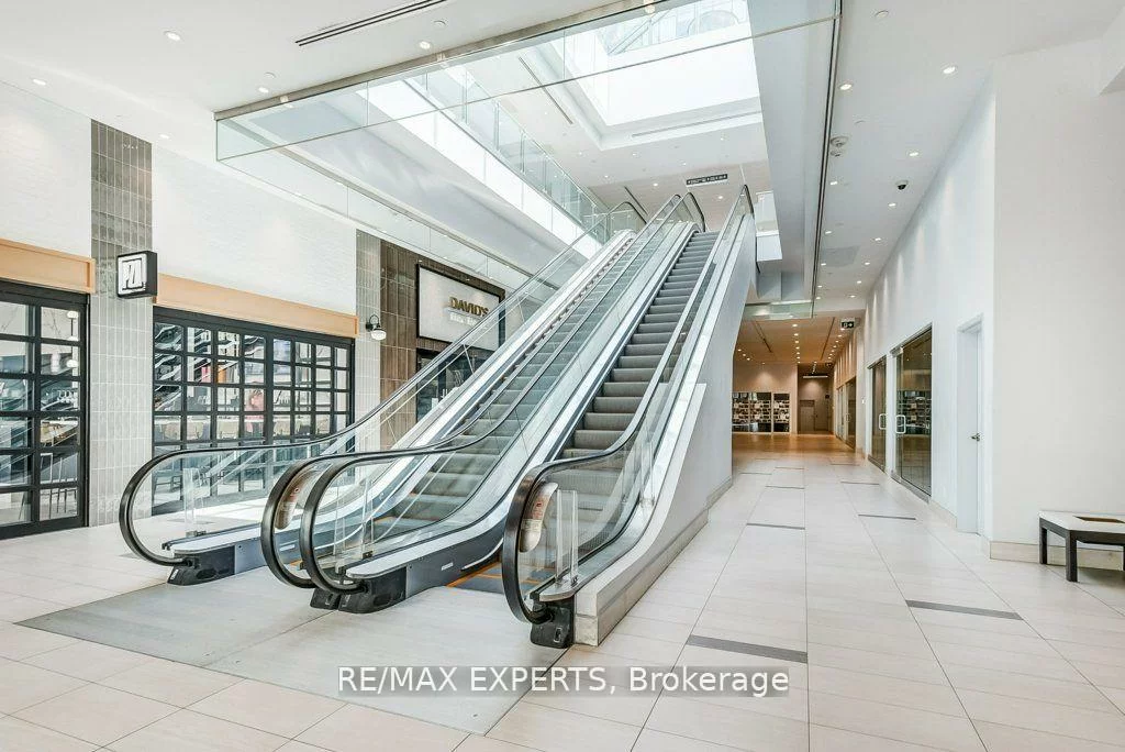 7777, Weston, Vaughan Corporate Centre, Vaughan