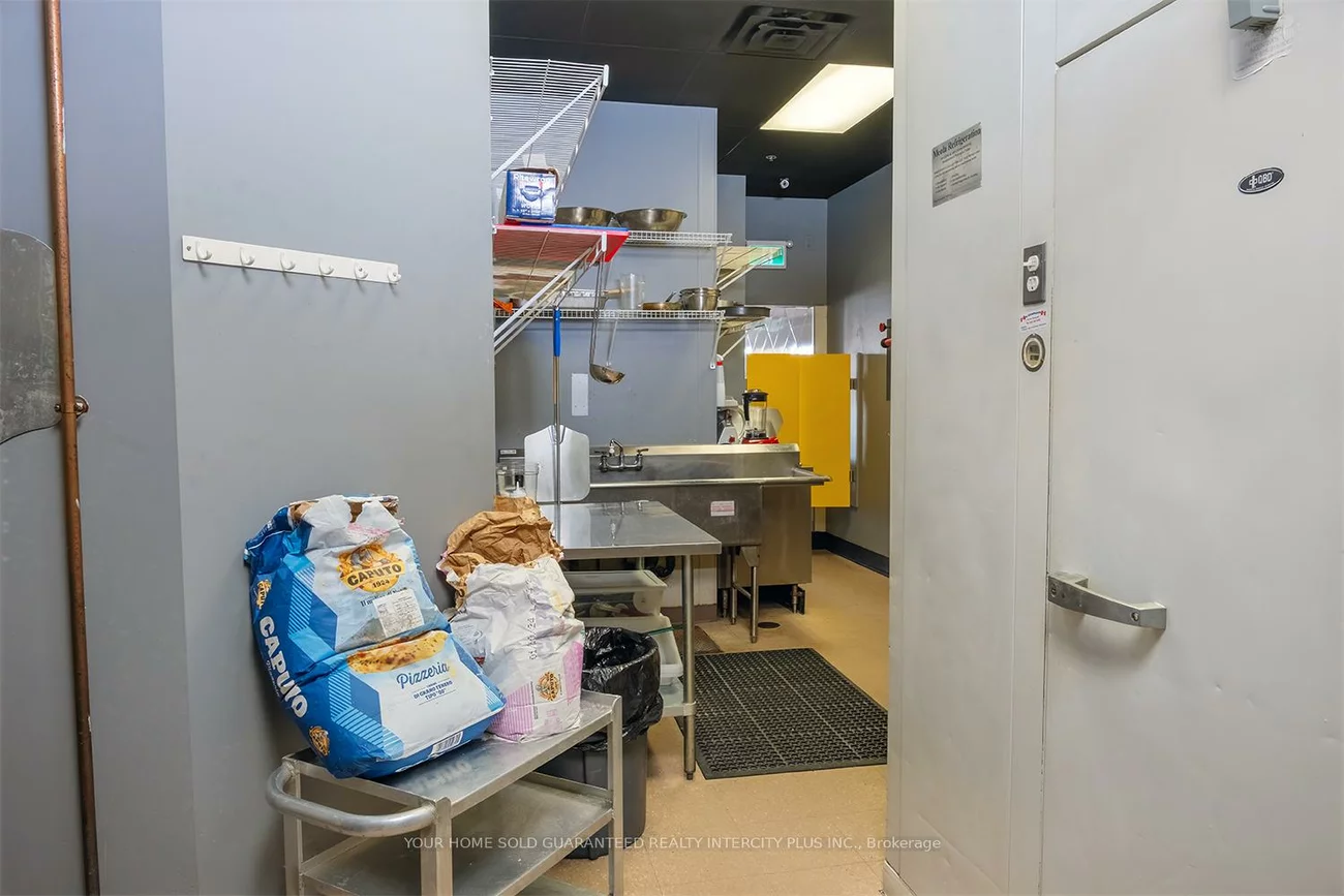 9200, Weston, Vellore Village, Vaughan