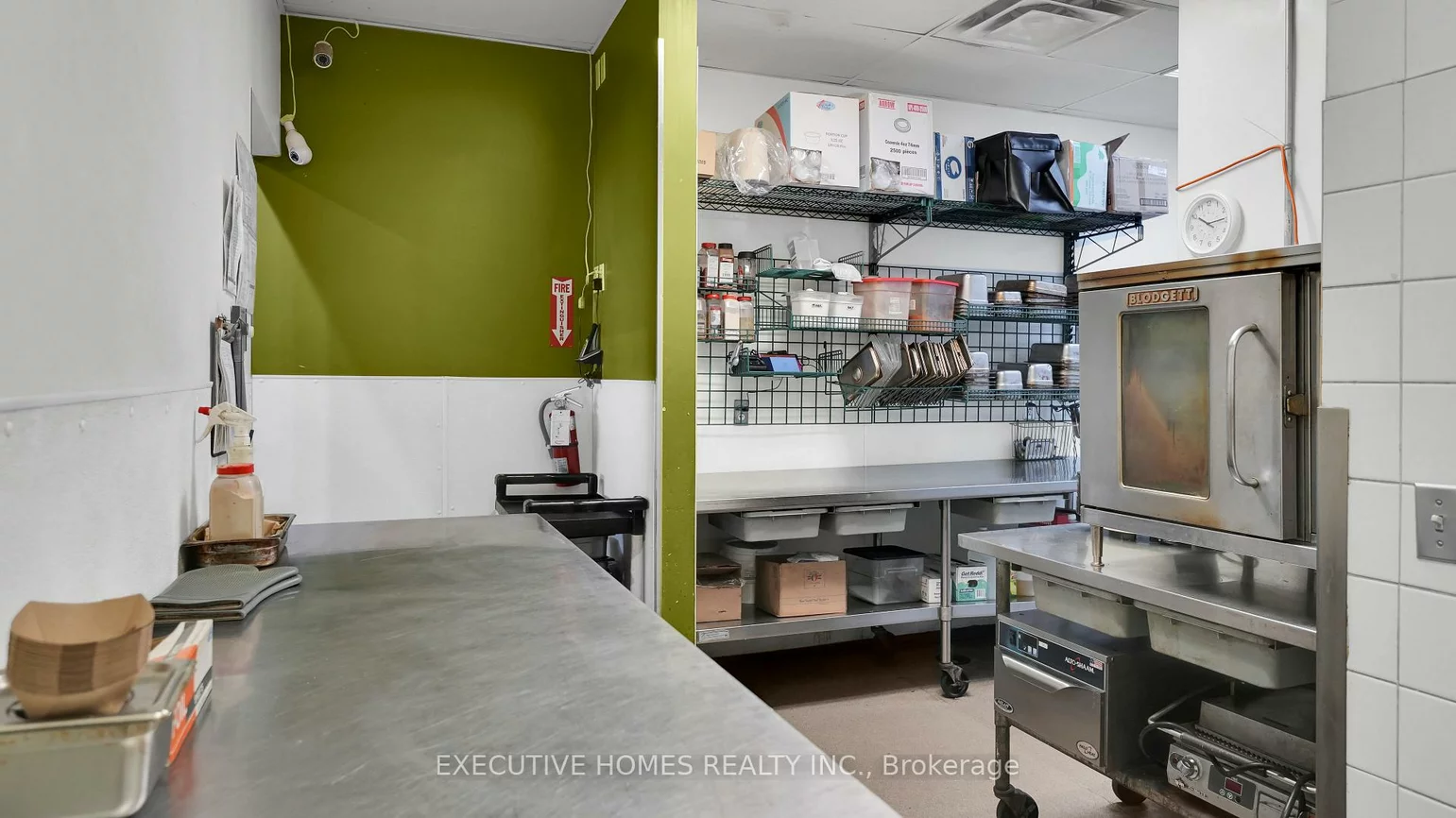 30, Famous, Pine Valley Business Park, Vaughan