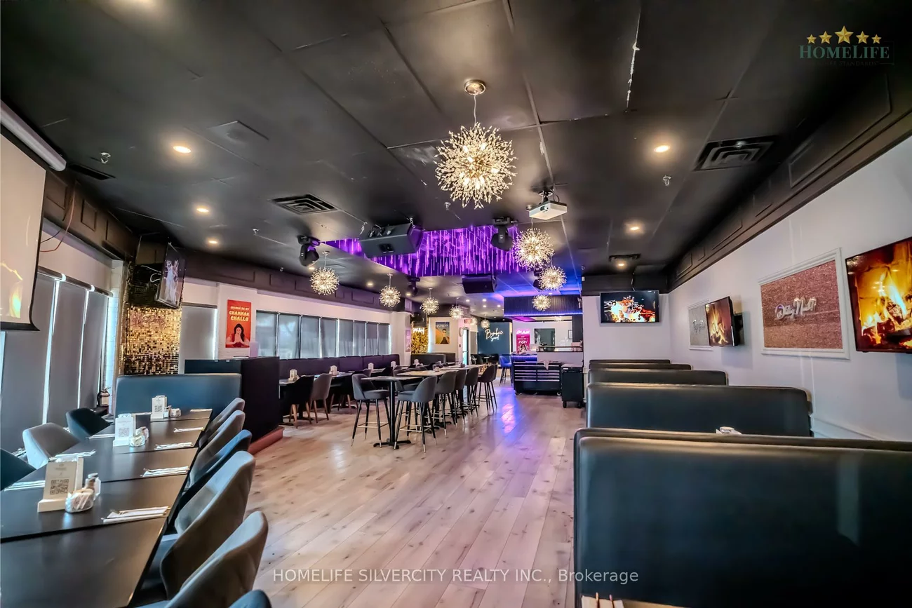 3300, Steeles, Vaughan Corporate Centre, Vaughan